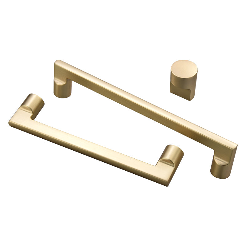 Tirana Pull in Brushed Brass