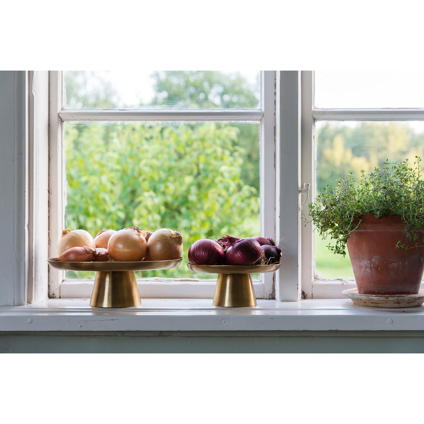 Marie-Antoinette Brass Cake Stand