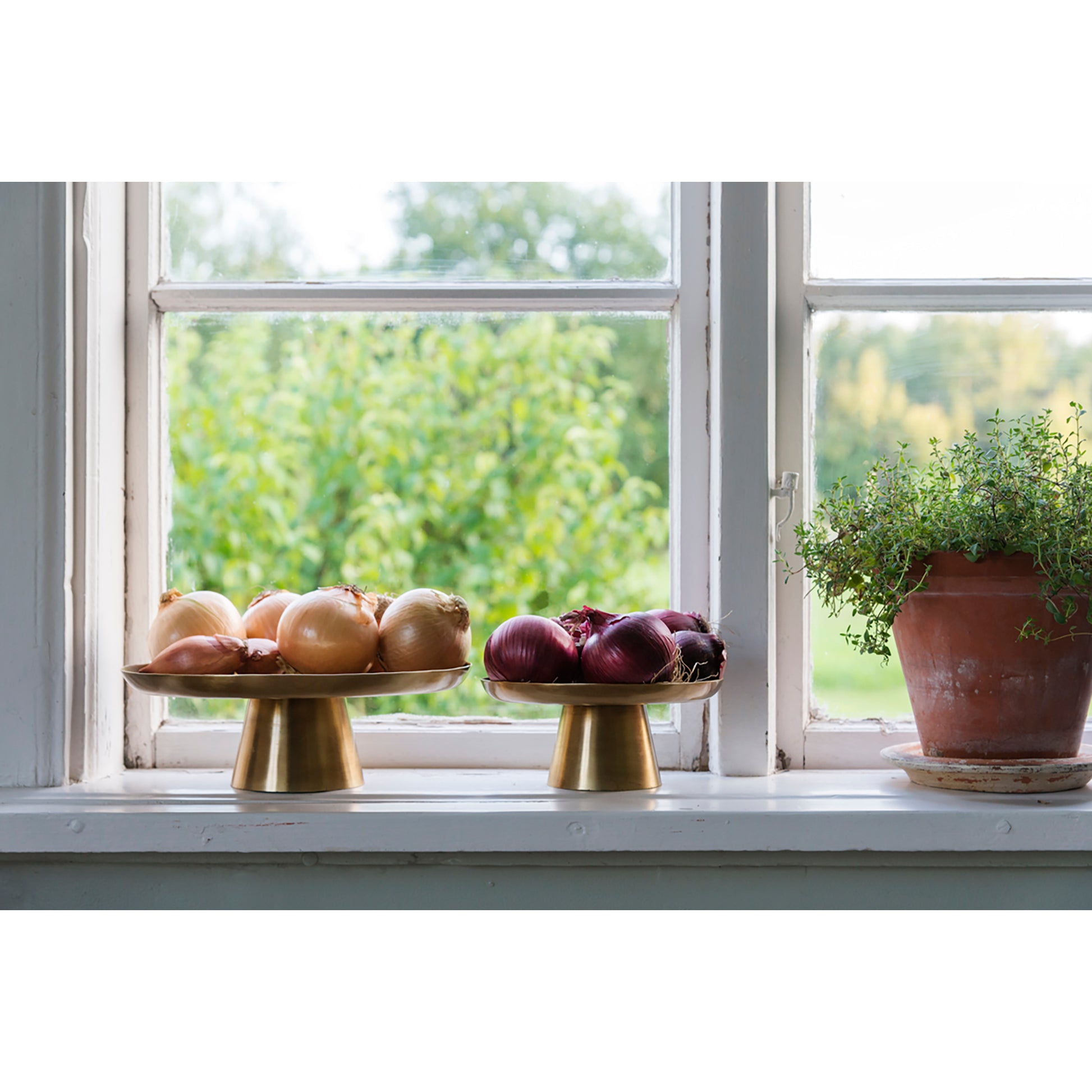 Marie-Antoinette Brass Cake Stand