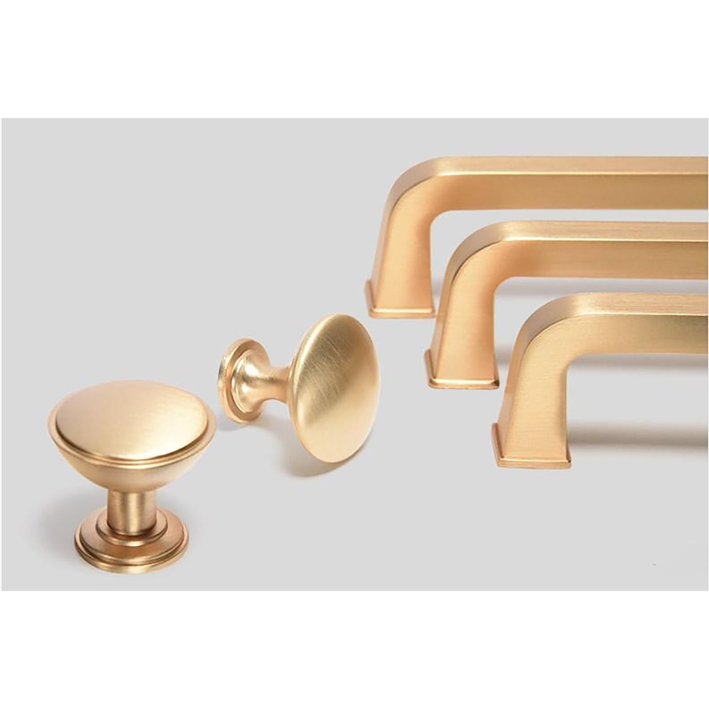 Lagos Knob in Brushed Brass with Detail